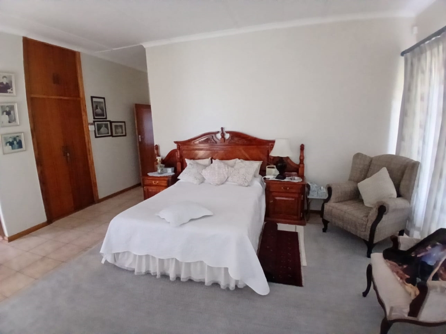 4 Bedroom Property for Sale in Kuruman Northern Cape